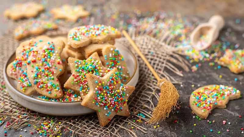 Befanini toscani con scorze di agrumi