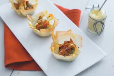 Cestini di pasta fillo con gamberi e