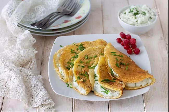 Crepe di ceci con mousse di baccalà