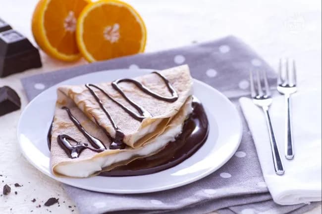Crepe di Farina di Castagne con Mascarpone e Ganache al Cioccolato