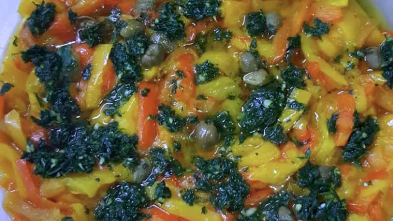 Peperoni al vapore con capperi