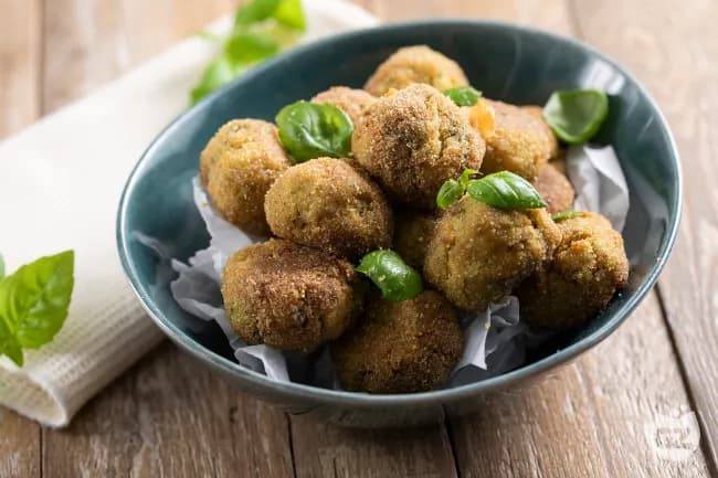 Polpette di broccoli filanti al forno
