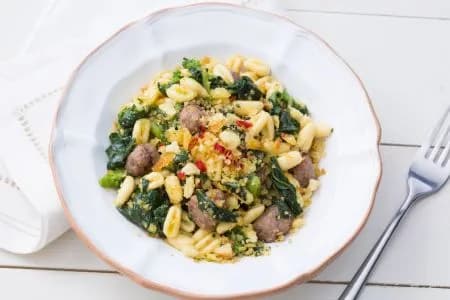 Cavatelli con salsiccia e cime di rapa
