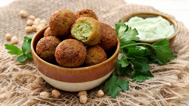 Falafel fritti di ceci
