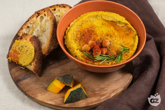 Hummus di zucca cremoso