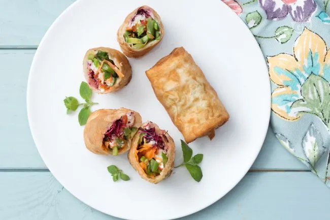 Involtini di pasta fillo vegetariani