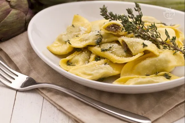 Ravioli ai carciofi al profumo di timo