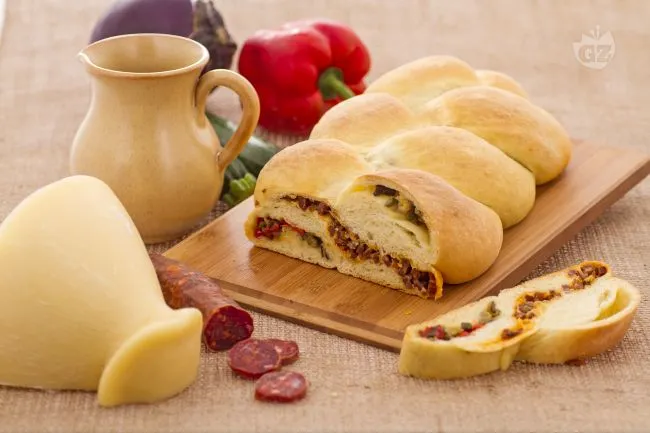 Treccia salata con tre ripieni