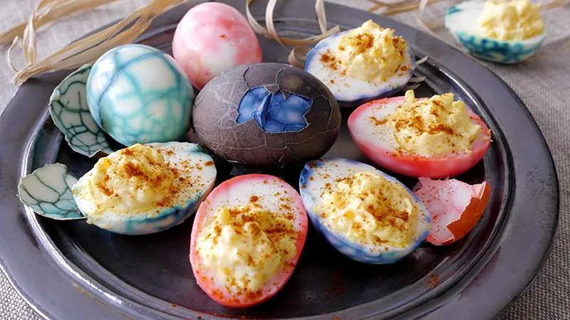 Uova di drago farcite